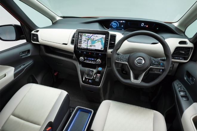Nissan Serena image