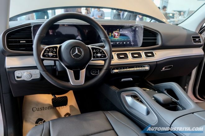 Php 5.690 million will get you the 2020 Mercedes-Benz GLE image