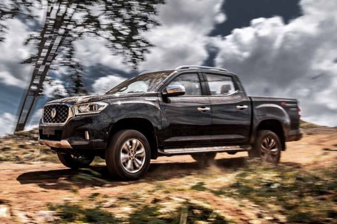 MG Extender wants to pick a fight with Hilux, D-Max image