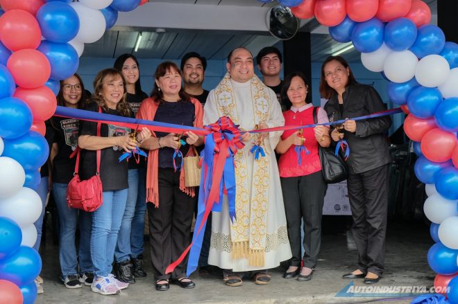 Aguila Auto Glass San Fernando celebrates 16 years in the business image