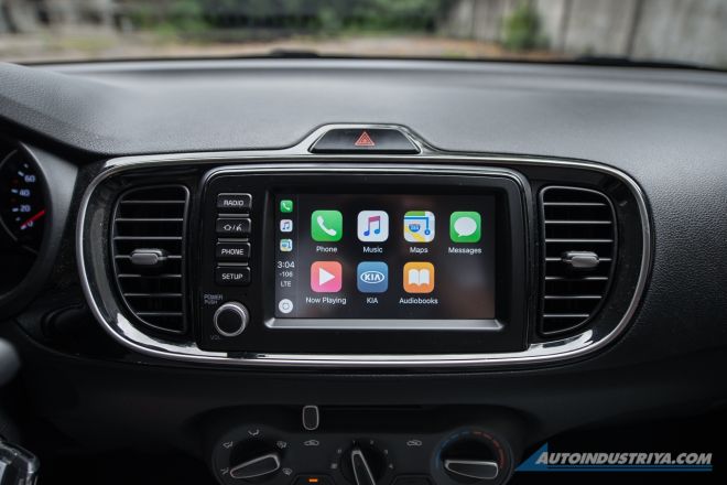 2019 Kia Soluto image