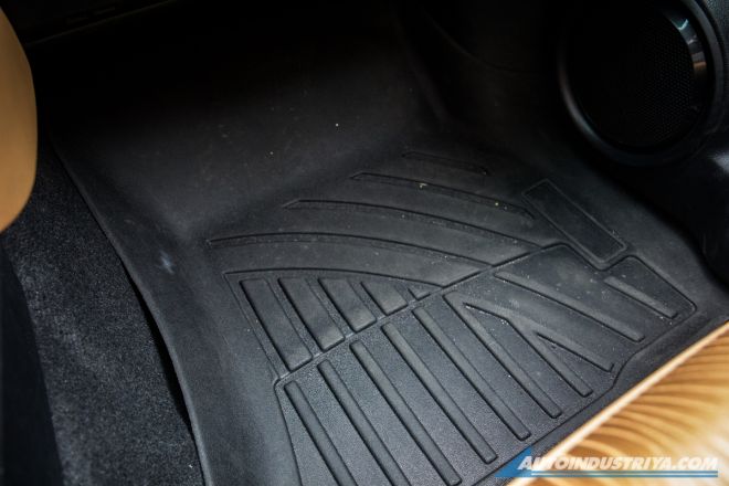 10 Accessories That Will Improve Your Driving Experience image