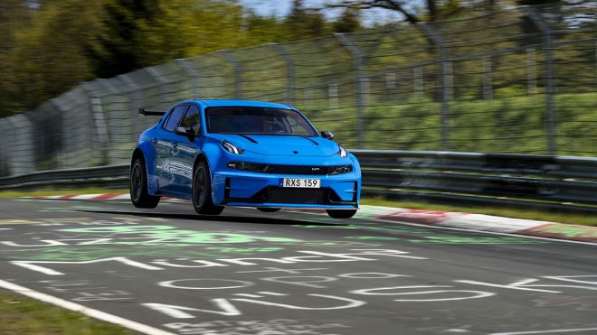 Chinese car is new Nurburgring FWD, four-door record holder image
