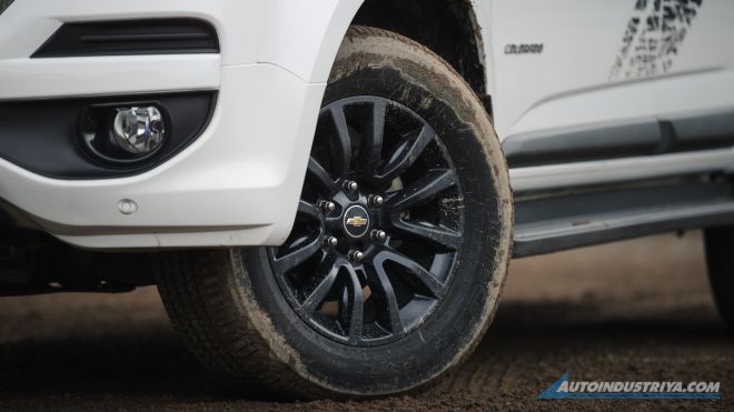 2019 Chevrolet Colorado High Country Storm 2.8L 4x4 image