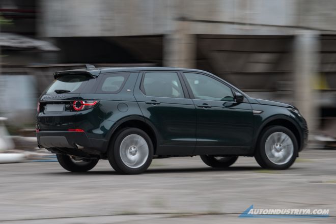 2019 Land Rover Discovery Sport image