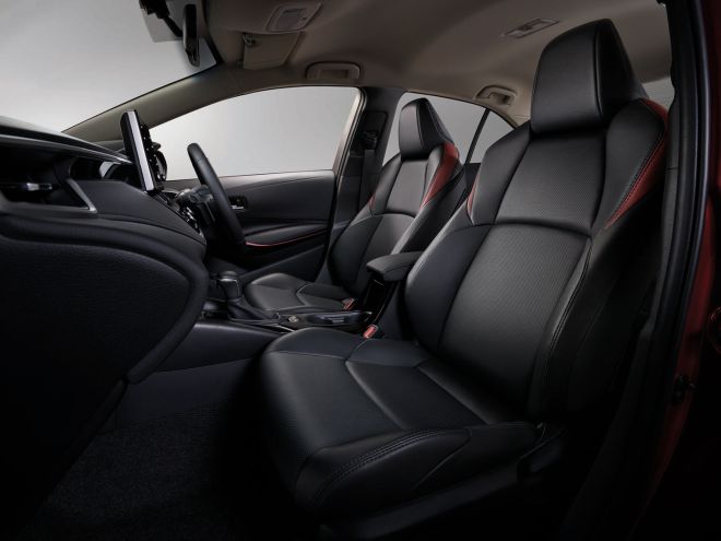 We want Toyota to sell the Corolla Altis GR Sport locally image