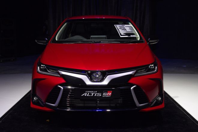 We want Toyota to sell the Corolla Altis GR Sport locally image