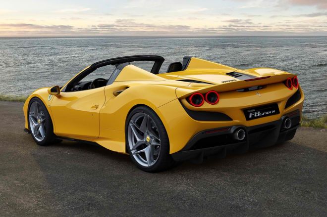 Ferrari F8 Spider image