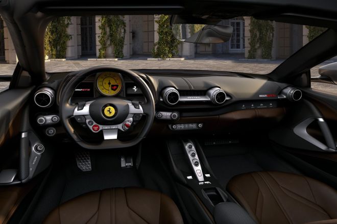 Ferrari 812 GTS is the fastest drop-top in the world with 800 HP image