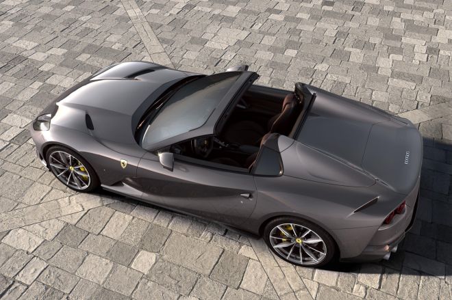 Ferrari 812 GTS is the fastest drop-top in the world with 800 HP image