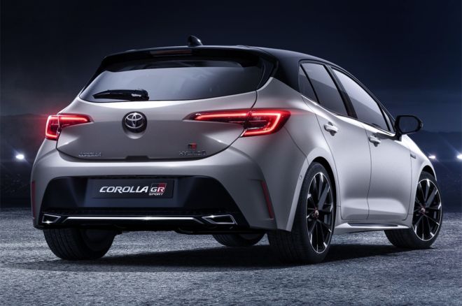 Why is there no &ldquo;Sporty&rdquo; version Toyota Corolla Altis? image