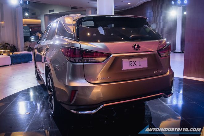 Lexus Manila launches 2020 RX, starts at Php 4,278,000 image