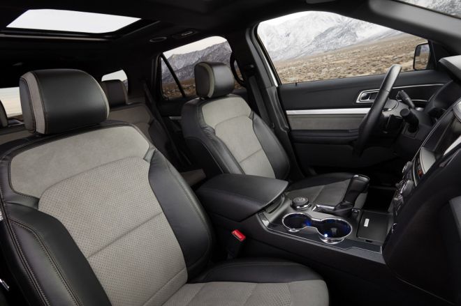 Hands off: Ford recalling select 2017 Explorers over sharp seat frames image