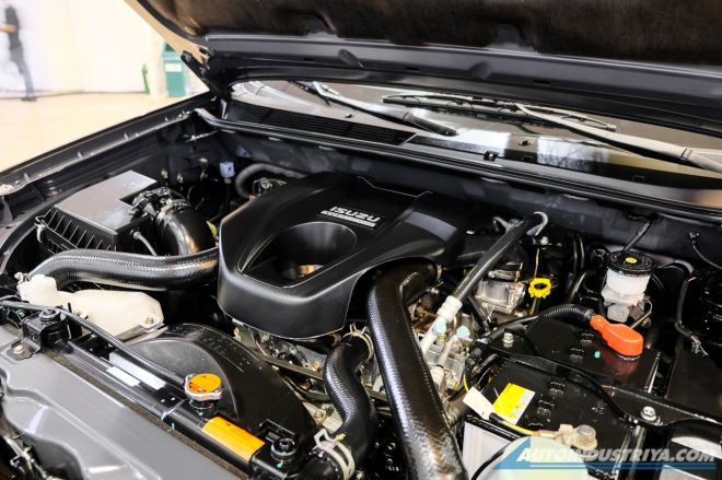 Go off the beaten path in Isuzu mu-X Boondock, starts at Php 1.845M image