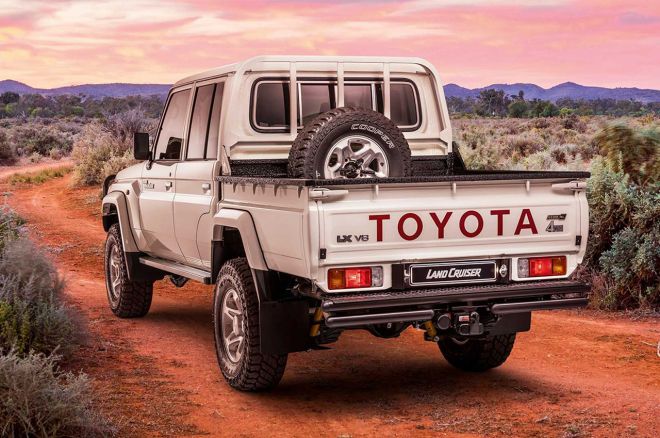 Toyota Land Cruiser Namib image