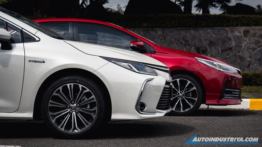 2020 Toyota Corolla Altis Hybrid used 3.28L from Manila-Tagaytay image