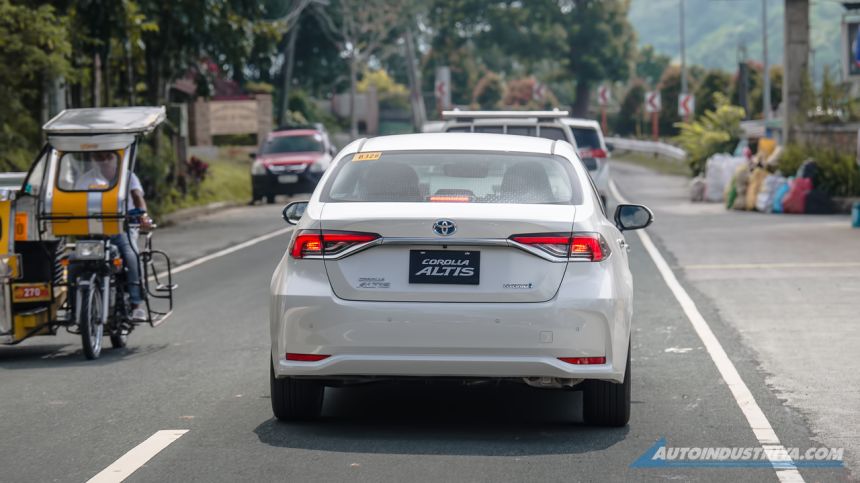 2020 Toyota Corolla Altis Hybrid used 3.28L from Manila-Tagaytay image