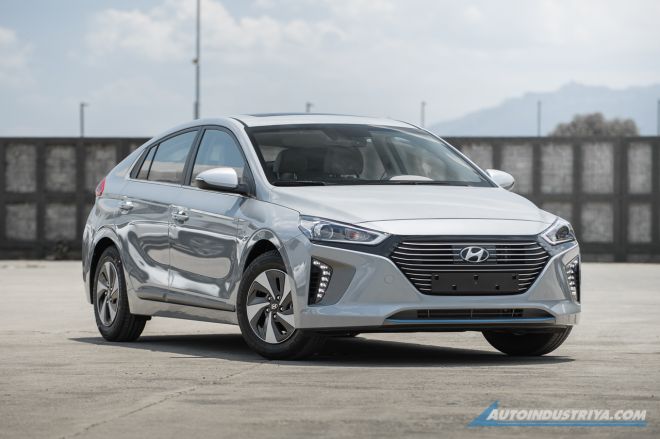 2019 Hyundai Ioniq 1.6 GLS Hybrid image