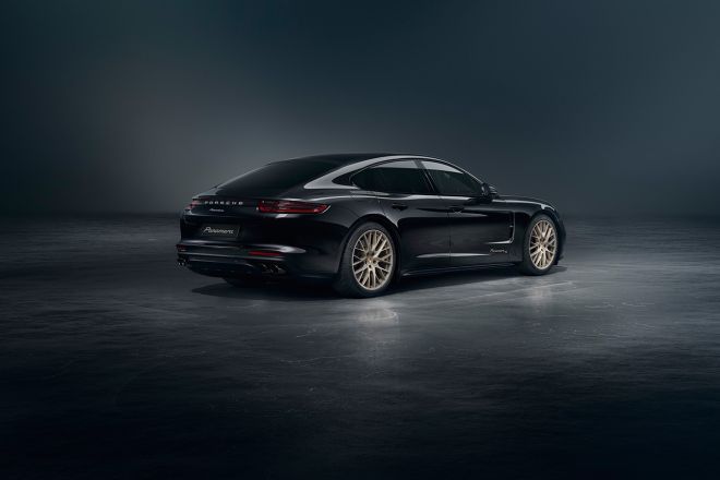 Porsche celebrates a decade with Panamera 10 Years Edition image