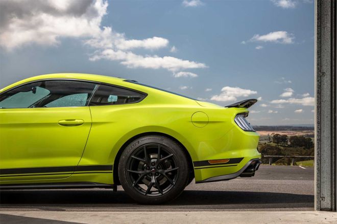 Ford Mustang R-Spec image