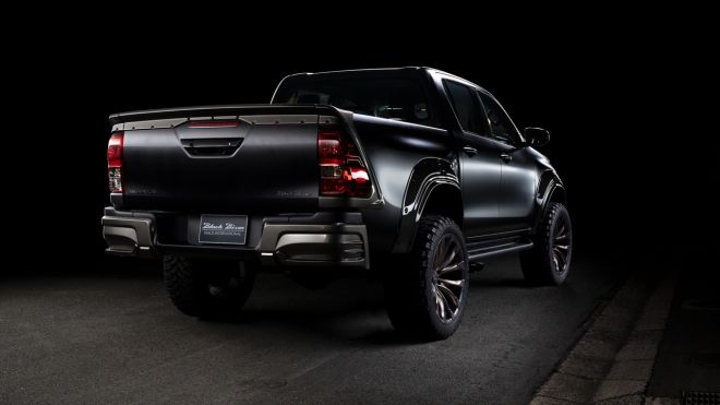 Check out this badass Wald bodykit for the Toyota Hilux image