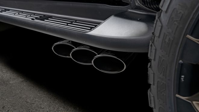 Check out this badass Wald bodykit for the Toyota Hilux image