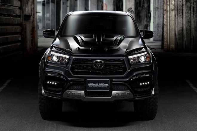 Check out this badass Wald bodykit for the Toyota Hilux image