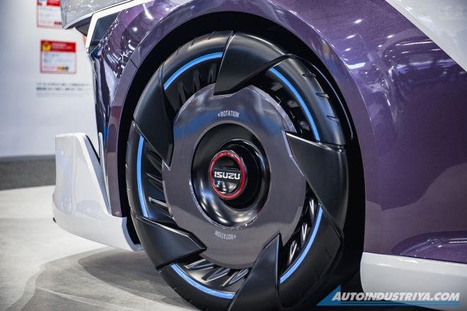 Isuzu Concept Truck image