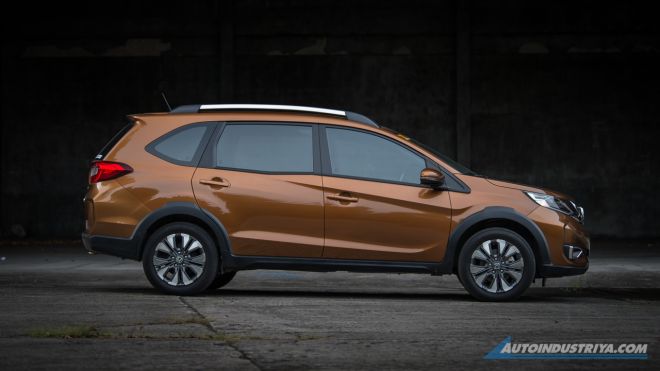 Honda BRV Orange image