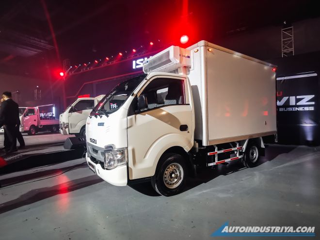These are the many different versions of the 2020 Isuzu Traviz image