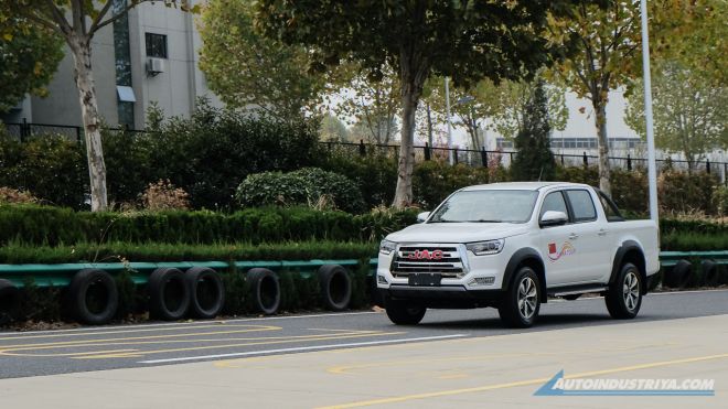 First Impressions: 2020 JAC T8 pick-up and S4 compact crossover image