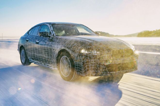 Electric BMW i4 sedan is more powerful than the M4 image
