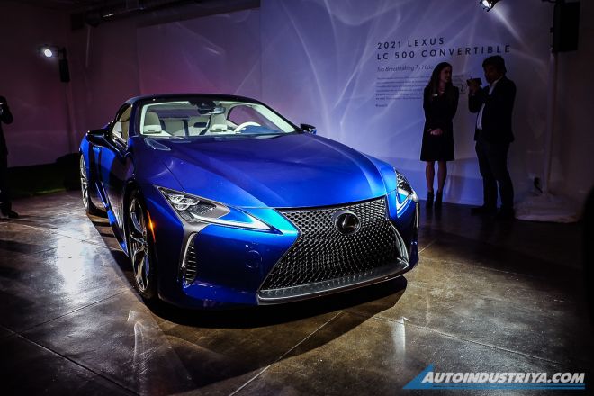 Lexus wants you to drive topless with 2020 LC500 Convertible image