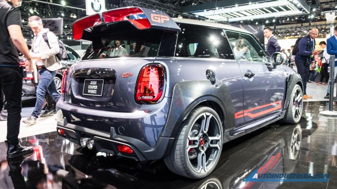 2020 Mini JCW GP is a 300HP monster hatch image
