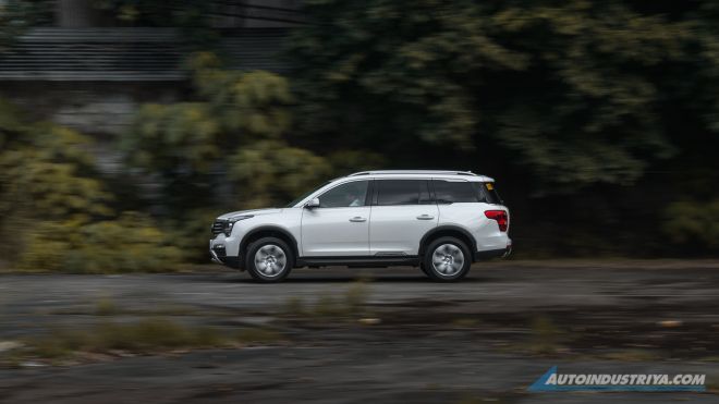 GS8 2WD image