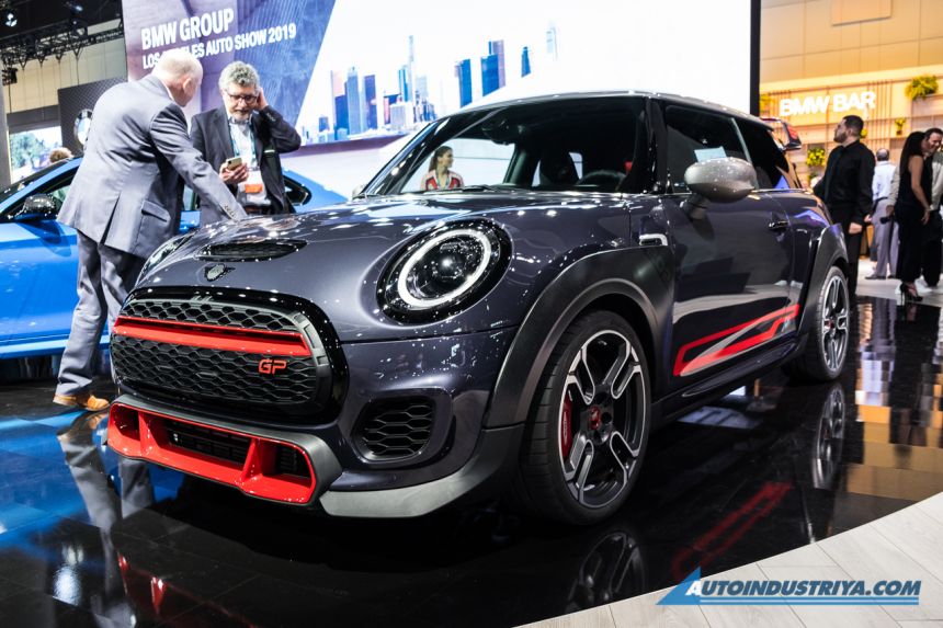 2019 LA Auto Show image