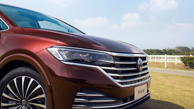 2020 Volkswagen Viloran is a Toyota Alphard fighter image