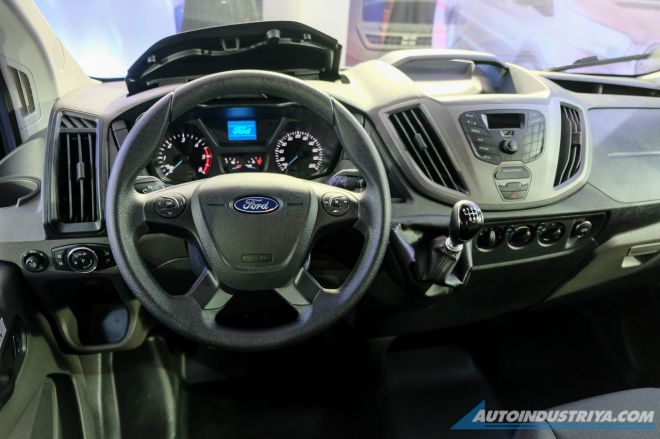 Ford PH goes big with 15-seater Transit, starts at Php 2.3M image
