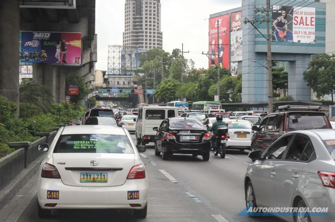 Stop-and-go traffic to be implemented along EDSA during SEA Games image