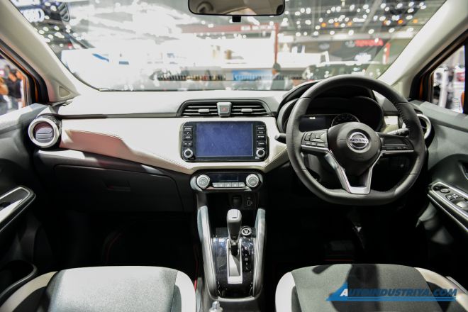2020 Nissan Almera closer look image