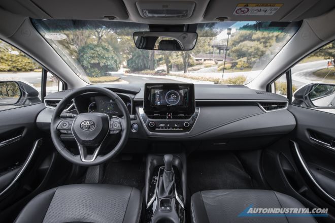 2019 Toyota Corolla Hybrid image