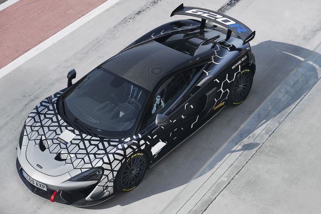 McLaren 620R is a 570S GT4 race car built for the streets image
