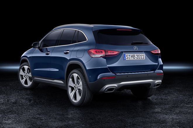 Mercedes-Benz GLA image