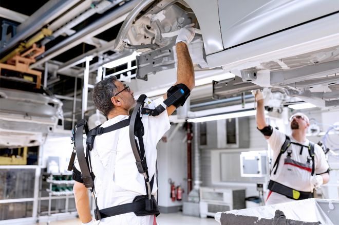 Audi wants to ease the burden from their workers with exoskeletons image