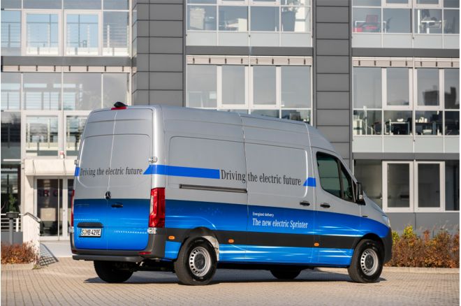Merc eSprinter image