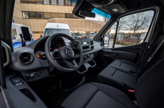 Merc eSprinter image