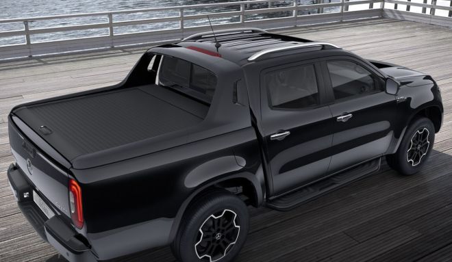 2020 Mercedes-Benz X-Class looks mean in all-black finish image