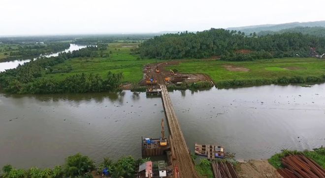 DPWH: Samar Pacific Coastal Road is now 30% complete image