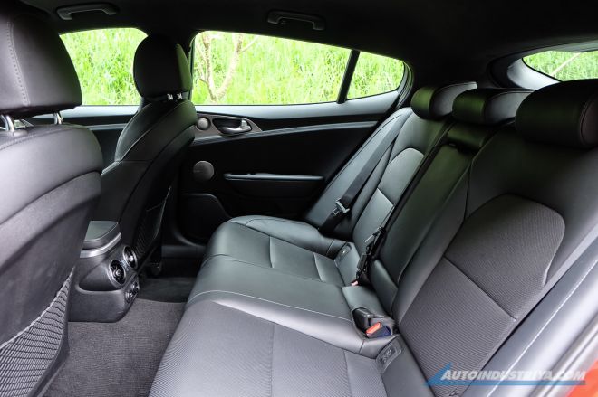 2019 Kia Stinger GT image