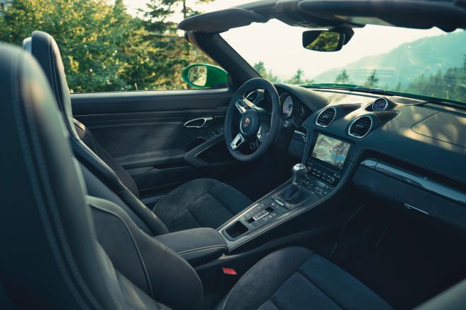 Porsche 718 Cayman, Boxster GTS gets 400 HP flat-six image